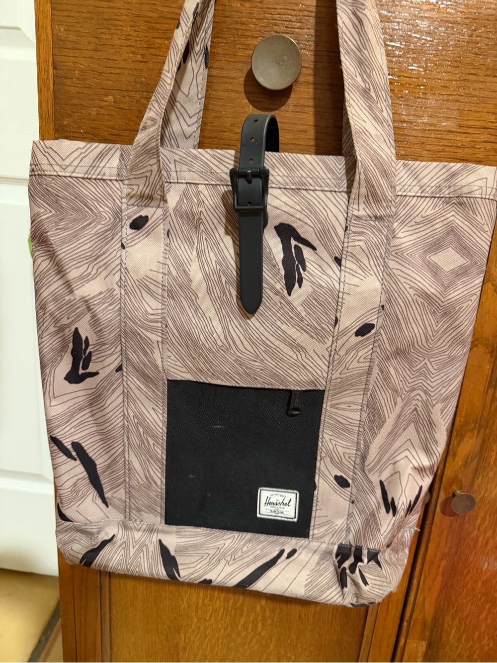 Herschel Supply Company Beige Taupe Patterned Messenger Tote with Black Pocket